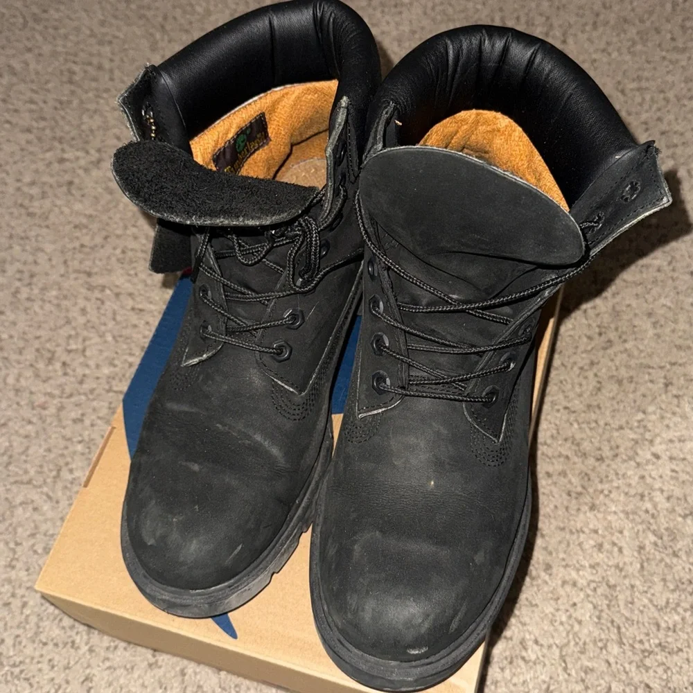 Timberland Women’s 6 Inch Double Collar Black Boot